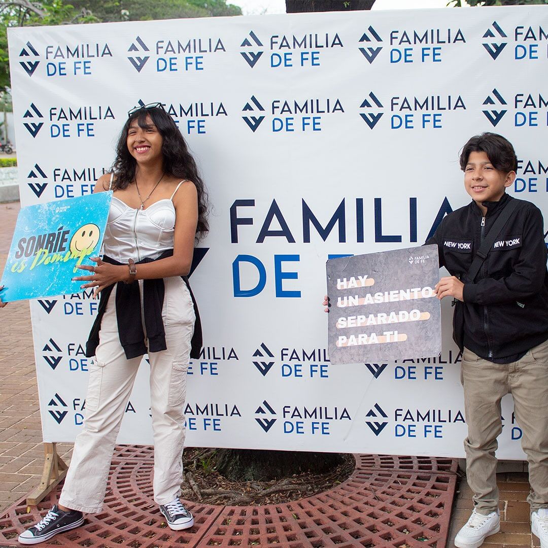 Impulsados por la Fe y la Esperanza cada domingo vamos a compartir en familia, una mañana llena de la Gloria de Dios #COMPARTIENDOESPERANZA #FAMILIADEFE #AMOR #FAMILIA